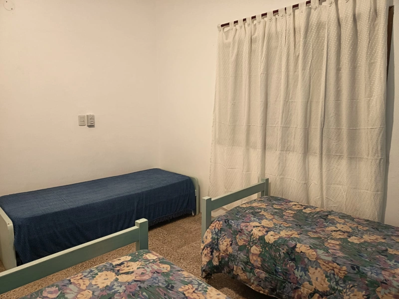 3 Ambientes en Zona Residencial - Cochera Descubierta - A 4 cuadras del mar - Casa/Chalet en San Bernardo