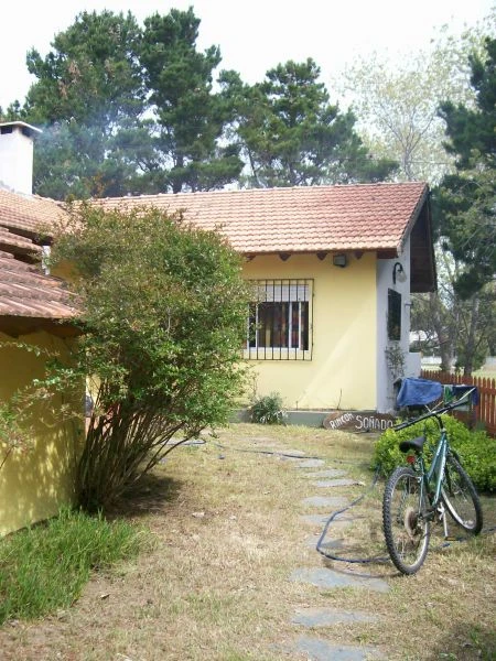4 Ambientes - Muy Equipado - Garage Cerrado - Quincho Cerrando - Parque Rodeado de Pinos -  - Casa/Chalet en Aguas Verdes