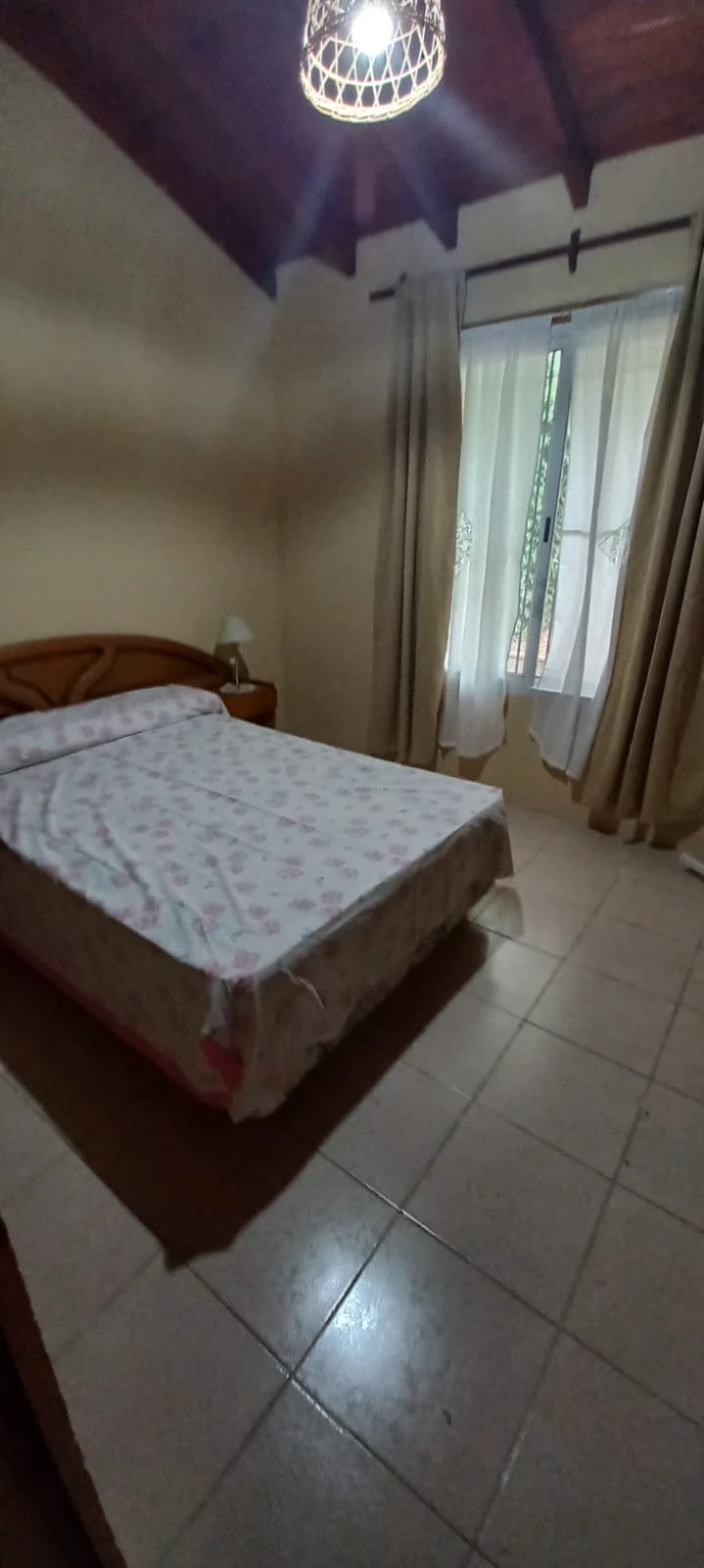 Cabaña para 5 personas - A 6 cuadras de la playa sobre Fragata Sarmiento. - Cabaña en Aguas Verdes