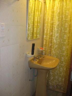 3 Ambiente con Cochera - Excelente Ubicacion - A 1 cuadra de Av. San Bernardo - a 5 cuadras del mar - a 1 cuadra del supermercado Disco - Dúplex/Tríplex en San Bernardo