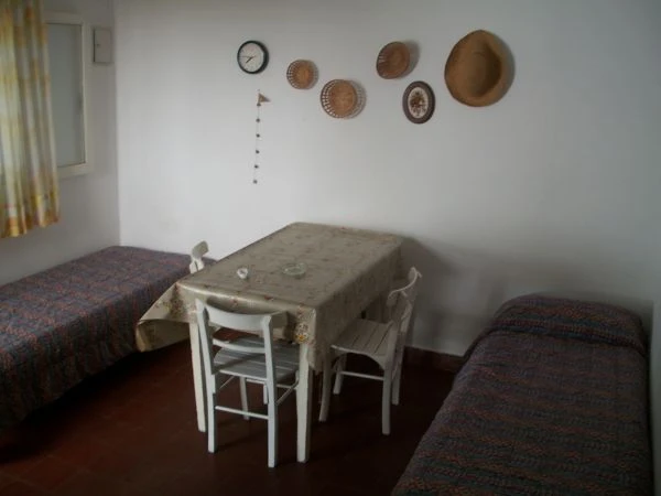 2 Ambientes - Excelente ubicación - A 4 cuadras de la peatonal y 4 de la playa - Casa/Chalet en San Clemente