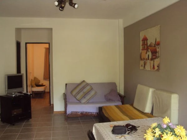 2 Ambientes en 2do piso por Ascensor - Balcon Terraza - Cochera - A 3 cuadras del mar - Departamento en San Bernardo