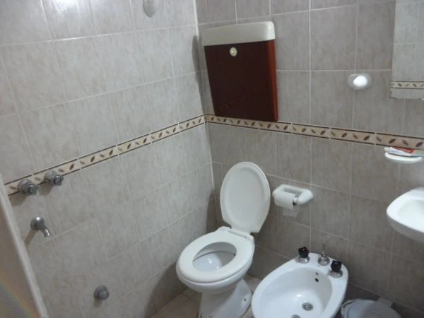 2½ Ambientes en 6to Piso por Ascensor - Balcon a la Calle - Vista al Mar - A 1 cuadra del mar - Departamento en San Bernardo