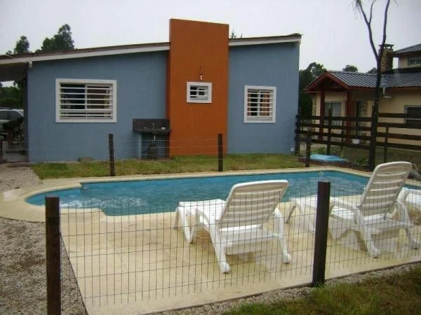 3 Ambientes a Estrenar - Estacionamiento - Piscina - A 4 cuadras del centro - a 7 cuadras de la playa - Casa/Chalet en La Lucila del Mar