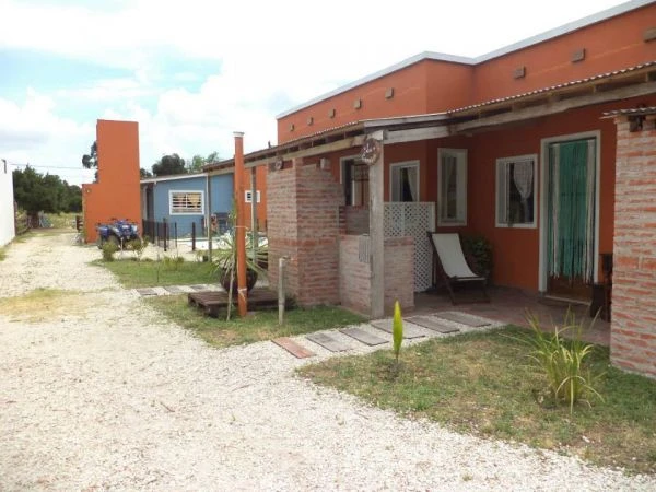 3 Ambientes a Estrenar - Estacionamiento - Piscina - A 4 cuadras del centro - a 7 cuadras de la playa - Casa/Chalet en La Lucila del Mar