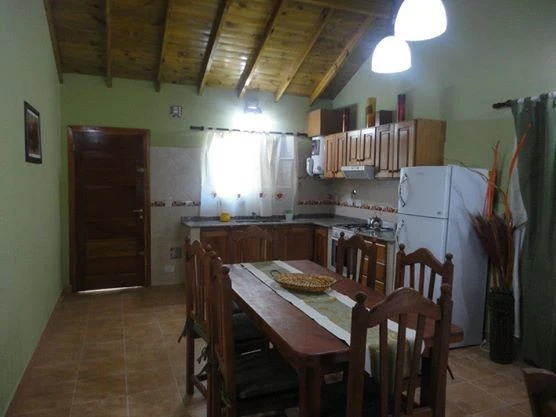 Complejo de Categoria - 3 Ambientes con Cochera - Amplio Parque - A ½ cuadra de mar - Casa/Chalet en Aguas Verdes
