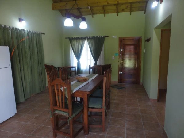 Complejo de Categoria - 3 Ambientes con Cochera - Amplio Parque - A ½ cuadra de mar - Casa/Chalet en Aguas Verdes