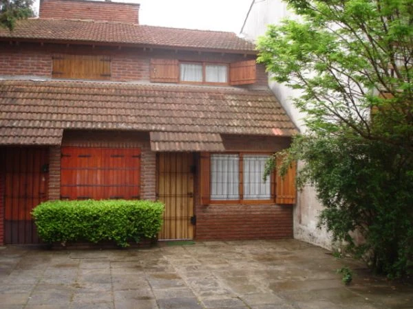 4 Ambientes - Entrada para Auto - A 5 cuadras del mar - Dúplex/Tríplex en San Bernardo