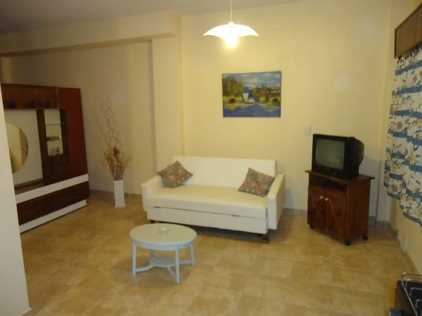 2 Ambientes a Estrenar en Planta Baja - A 2 cuadras del mar - a 1 cuadra de la peatonal Chiozza - Departamento en San Bernardo