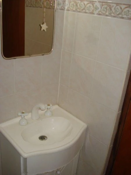 4 Comodos Ambientes - Entrada para Coche Cerrada - A 4 cuadras del mar - Dúplex/Tríplex en Mar de Ajó