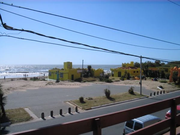 3 ambientes frente al mar con cochera, muy amplio. - Zona centrica - a 1 cuadra de la peatonal - a 1 cuadra del cine - Departamento en San Bernardo