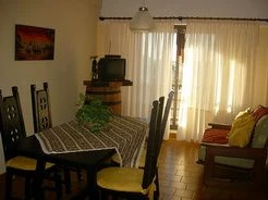 3 Ambientes en 4to Piso - Balcon con Vista al Mar - Cochera Fija - A 4 cuadras de la playa - a 3 cuadras del centro comercial - Departamento en Santa Teresita