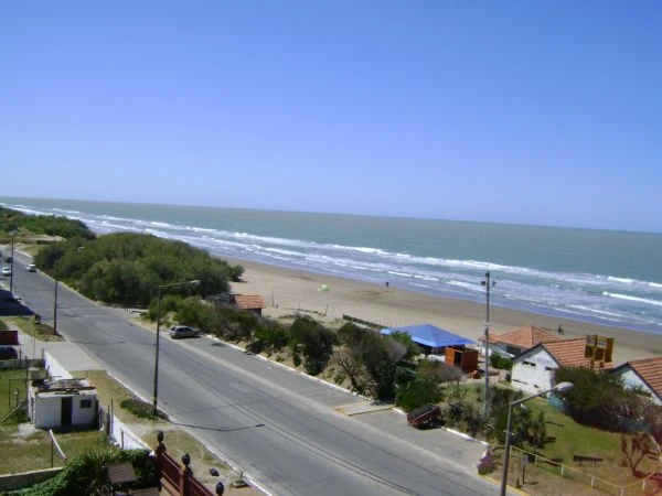 3 Ambientes en 5to Piso por Ascensor - Vista Completa al Mar - Cochera Cerrada - Frente al mar - Departamento en San Bernardo