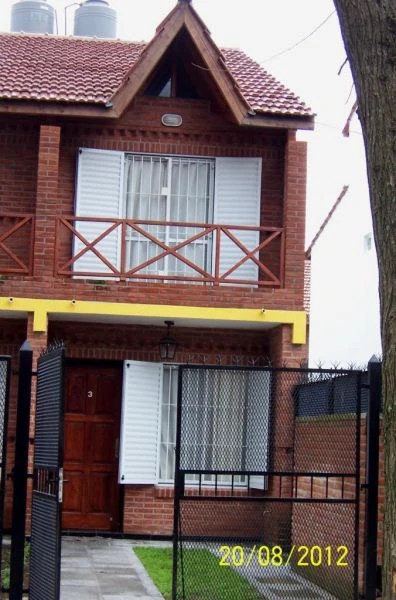 5 Ambientes con Cochera - Zona Residencial - A 4 cuadras del mar - a 3 cuadras de Chiozza - Dúplex/Tríplex en San Bernardo