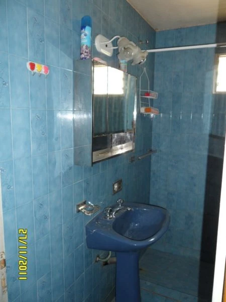 3 Ambientes Muy Amplios en 1er Piso - Entrada de Auto - A 3 cuadras del mar - a 2 cuadras de Jorge Newbery - Departamento en Mar de Ajó