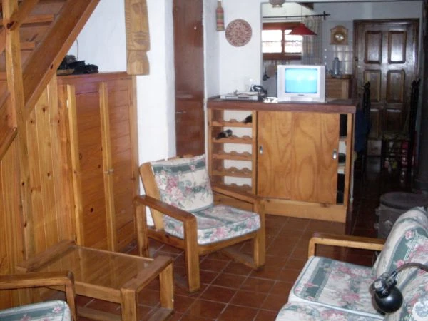 4 Ambientes con Entrada de Auto - Zona Muy Tranquila - A 4 cuadras del mar - a 7 cuadras del centro - Dúplex/Tríplex en San Bernardo