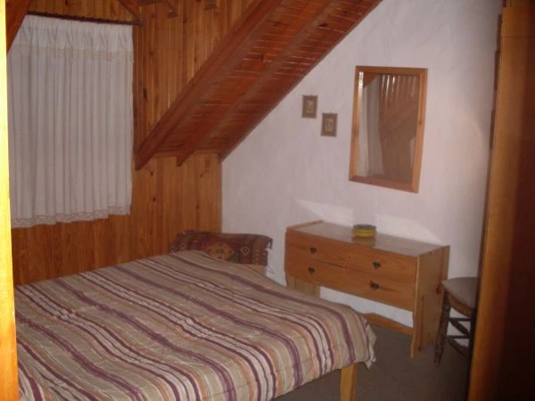 4 Ambientes con Entrada de Auto - Zona Muy Tranquila - A 4 cuadras del mar - a 7 cuadras del centro - Dúplex/Tríplex en San Bernardo