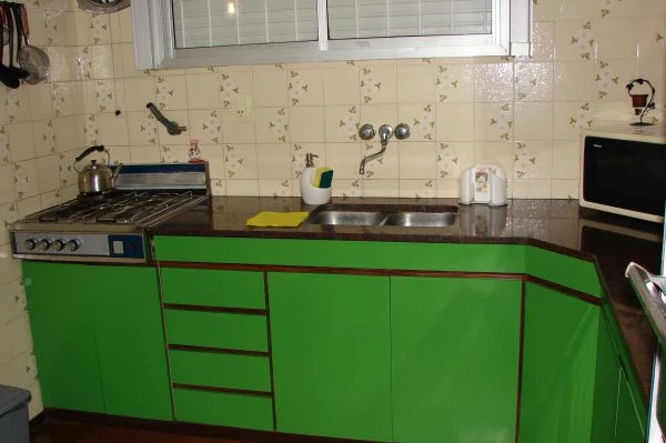 4 Amplios Ambientes - Alarma - Zona Tranquila - A ½ cuadra del mar - a 4 cuadras del centro - Casa/Chalet en Santa Teresita