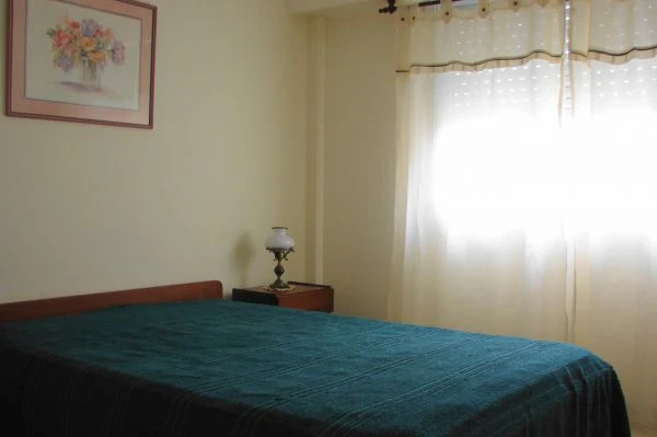4 Amplios Ambientes - Alarma - Zona Tranquila - A ½ cuadra del mar - a 4 cuadras del centro - Casa/Chalet en Santa Teresita