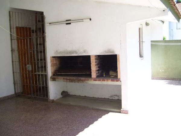 4 Ambientes - Cochera para 2 Autos - A 3 cuadras del mar - Casa/Chalet en San Bernardo