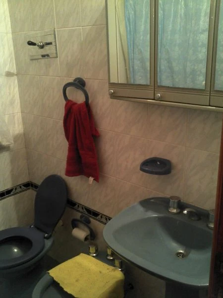 3 Ambientes en 2do Piso por Escalera -  - Departamento en Mar de Ajó