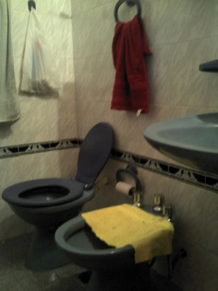 3 Ambientes en 2do Piso por Escalera -  - Departamento en Mar de Ajó
