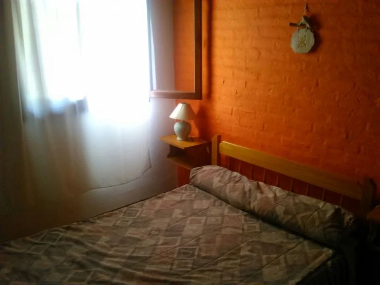 3 Ambientes Amplios - a ½ cuadra del mar - Dúplex/Tríplex en La Lucila del Mar