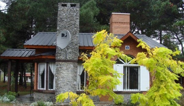 3 Ambientes - Area Parquizada con Pinos - A 6 cuadras del mar - Casa/Chalet en Costa del Este