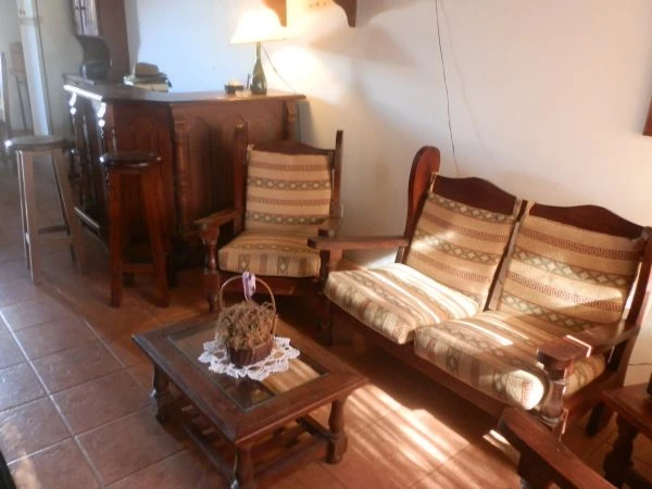 4 Ambientes - Cochera Cubierta - Atendido por sus Dueños - A 1 cuadra de la avenida principal - zona residencial - Casa/Chalet en Mar de Ajó