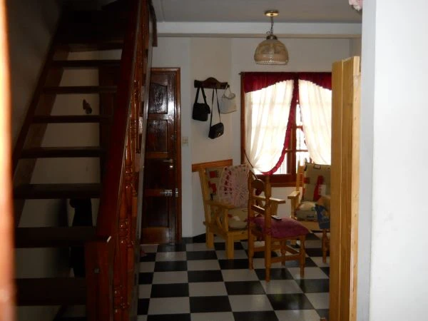 4 Ambientes - Entrada de Auto con Rejas - A 4 cuadras del mar - Dúplex/Tríplex en San Bernardo