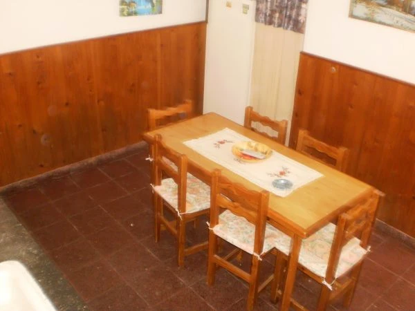 3 Ambientes - Terraza con Parrilla - A 6 cuadras de la playa - a 10 cuadras del centro - a 4 cuadras de San Bernardo - Departamento en Mar de Ajó