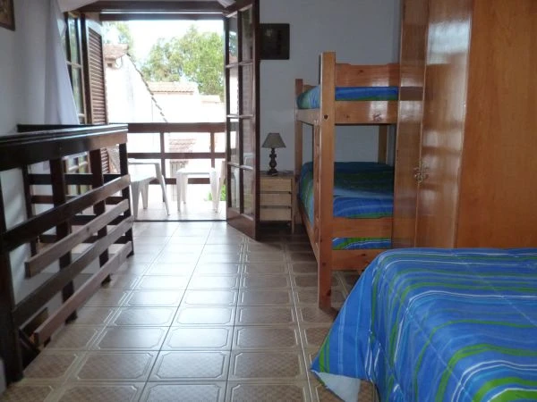 3 Ambientes - Todo impecable - Muy Luminoso y Ventilado - Zona Residencial - a 5 cuadras del mar - a 4 cuadras de la zona comercial - a 10 cuadras de la zona de boliches - Dúplex/Tríplex en San Bernardo