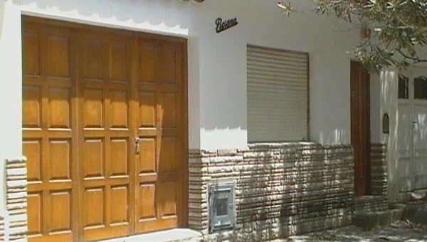 2 Ambientes en Planta Baja - Estacionamiento - Barrio El Silvio - A 3 cuadras de la playa - a 7 cuadras del centro - Departamento en Mar de Ajó