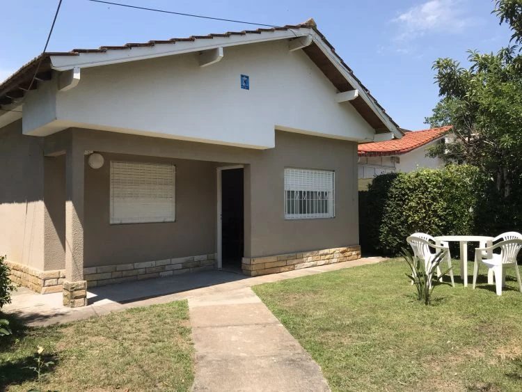 3 Ambientes con Garage - A 5 cuadras del mar - Casa/Chalet en San Bernardo