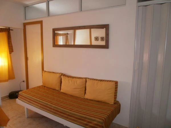 Monoambiente de categoría en zona comercial - A 1 cuadra del mar - Muy buena ubicacion - Departamento en Costa Azul