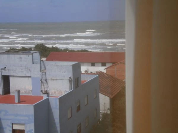 Monoambiente de categoría en zona comercial - A 1 cuadra del mar - Muy buena ubicacion - Departamento en Costa Azul