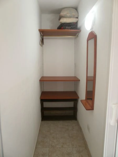 Monoambiente de categoría en zona comercial - A 1 cuadra del mar - Muy buena ubicacion - Departamento en Costa Azul