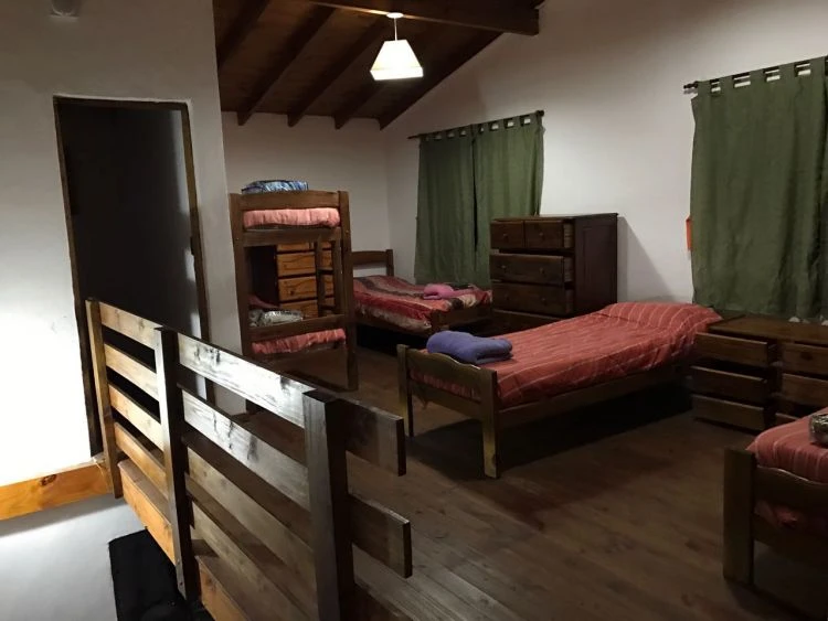 3 Ambientes - Amplio Parque - Estacionamiento - A 7 cuadras del mar - Casa/Chalet en Nueva Atlantis