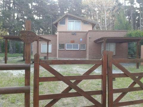 3 Ambientes en El Pinar - Entrada de Auto - A 1 cuadra del mar - Casa/Chalet en La Lucila del Mar