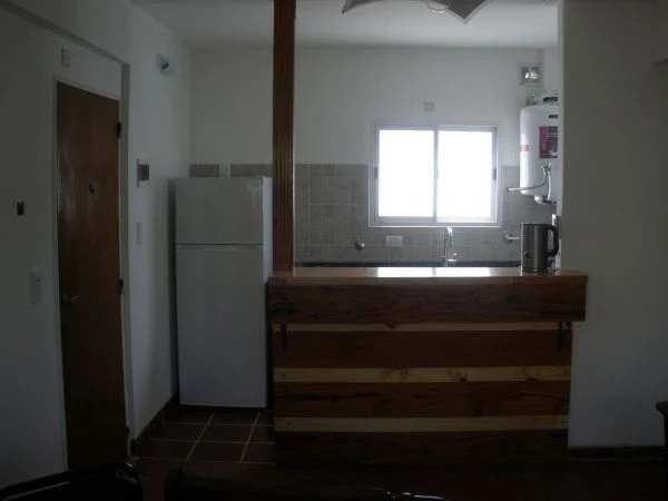2 Ambientes - 2do Piso por Escalera - Recientemente Restaurado - Ideal Parejas - A 1 cuadra de la peatonal - a 2 cuadras del mar - Departamento en Mar de Ajó