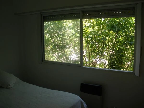2 Ambientes - 2do Piso por Escalera - Recientemente Restaurado - Ideal Parejas - A 1 cuadra de la peatonal - a 2 cuadras del mar - Departamento en Mar de Ajó