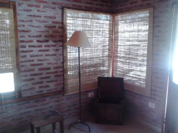 3 ambientes - 3 cuadras de la playa y 1 del centro - Cabaña en Costa del Este