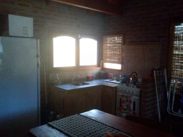 3 ambientes - 3 cuadras de la playa y 1 del centro - Cabaña en Costa del Este