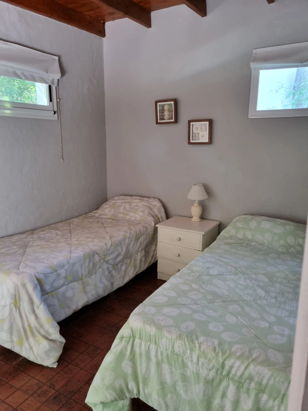 3 ambientes con entrada para autos - a 1 cuadra del mar - Cabaña en Mar de las Pampas