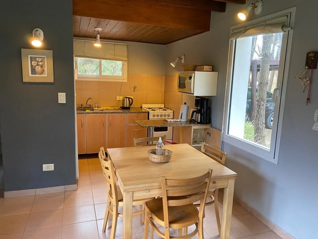 4 ambientes con entrada de auto - a 1 cuadra del mar - Cabaña en Mar de las Pampas