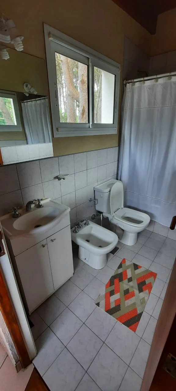 4 ambientes con entrada de auto - a 1 cuadra del mar - Cabaña en Mar de las Pampas