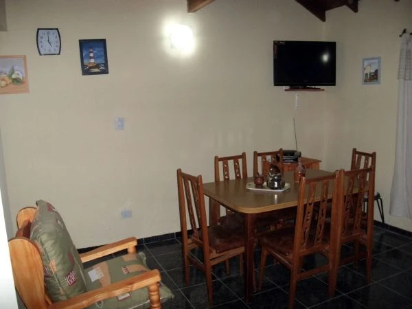 3 1/2 Ambientes al Frente - Estacionamiento - A 3 1/2 Cuadras del Mar - Dúplex/Tríplex en Mar del Tuyú
