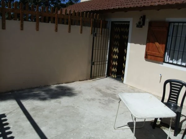 3 1/2 Ambientes al Frente - Estacionamiento - A 3 1/2 Cuadras del Mar - Dúplex/Tríplex en Mar del Tuyú