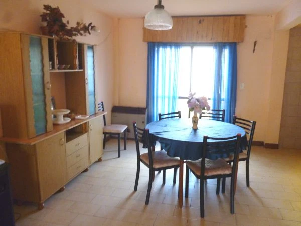 3 Ambientes - Entrada de Auto - Excelente lugar para descansar - A 4 Cuadras del mar - Dúplex/Tríplex en Mar de Ajó