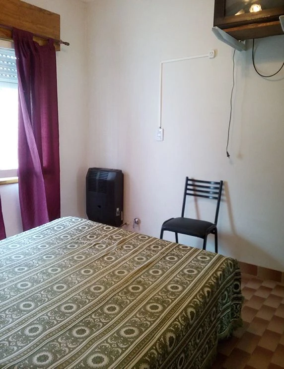 3 Ambientes - Con Cochera - Excelente lugar para descansar - A ½ Cuadra del Mar - A ½ Cuadra de Peatonal - Frente a Plaza de los Artesanos - Casa/Chalet en San Clemente